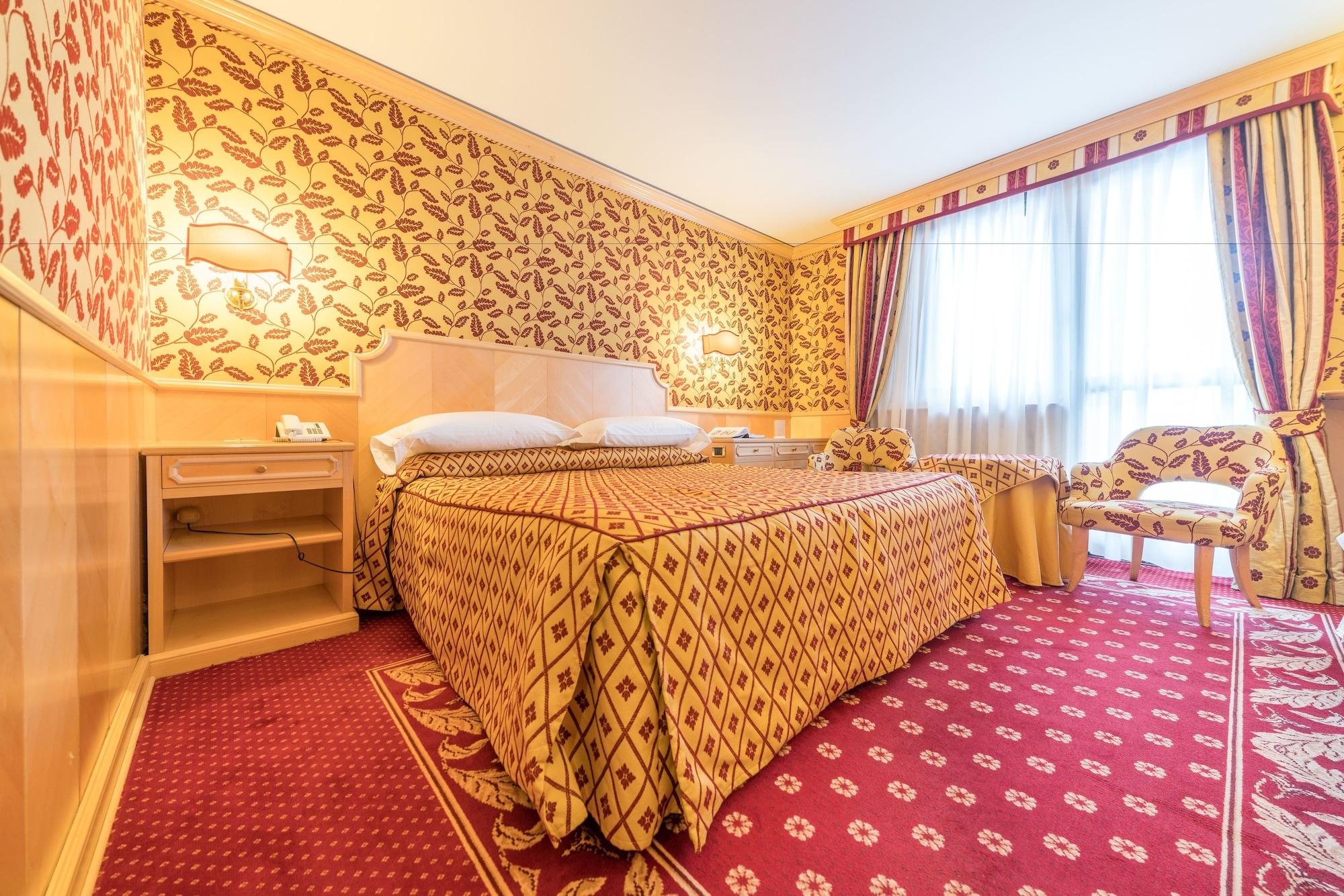 Hotel Spinale Madonna Exterior foto